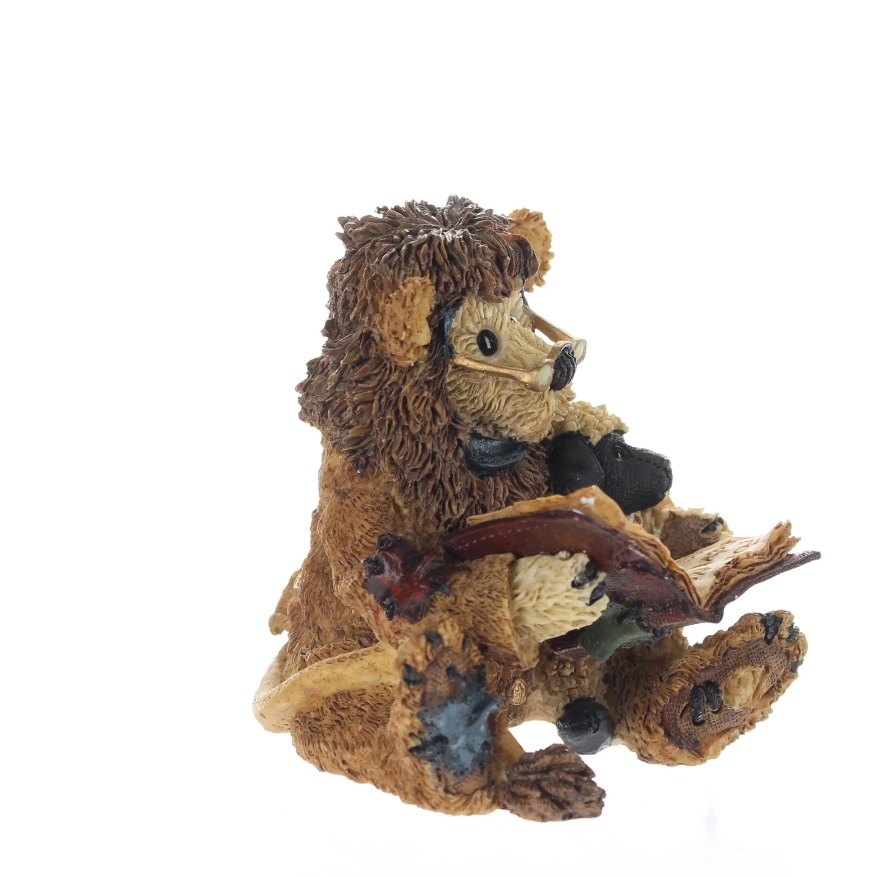 The Bearstone Collection Vintage 1998 Resin Figurine Caledonia as The Narrator - Image 8