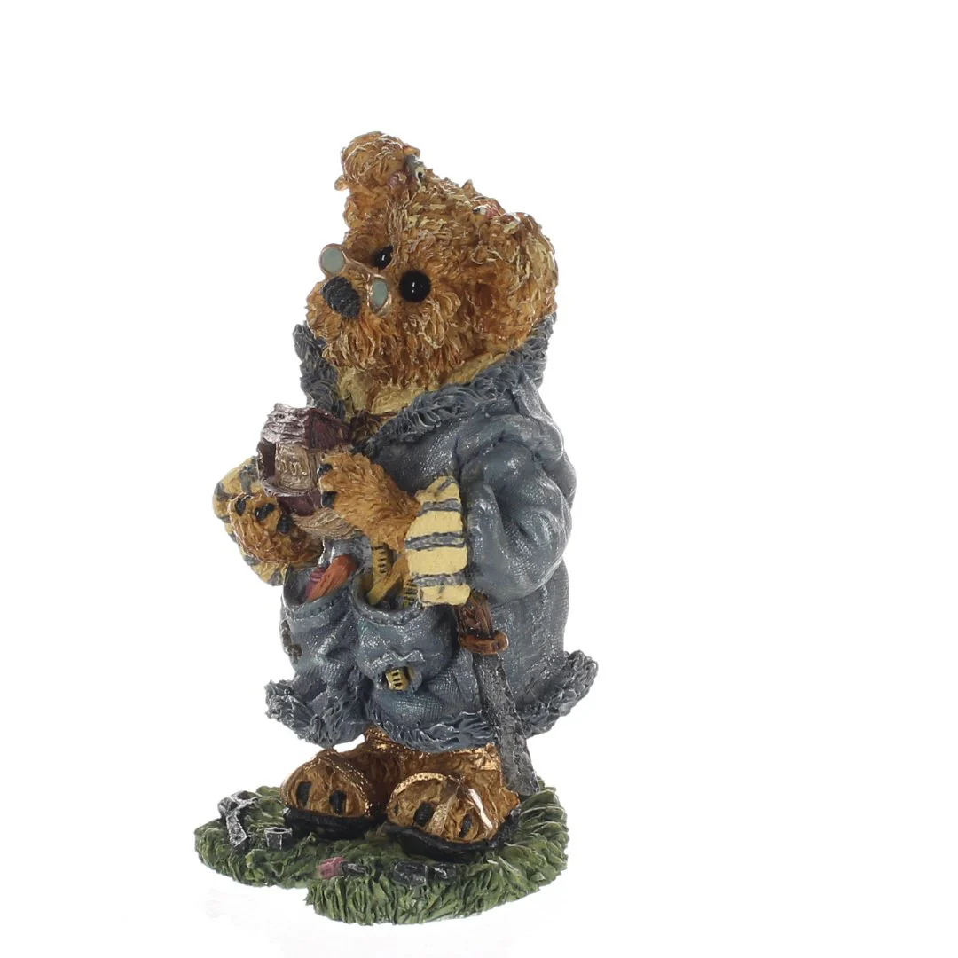 The Bearstone Collection Vintage 1999 Resin Figurine 2426 - Image 2