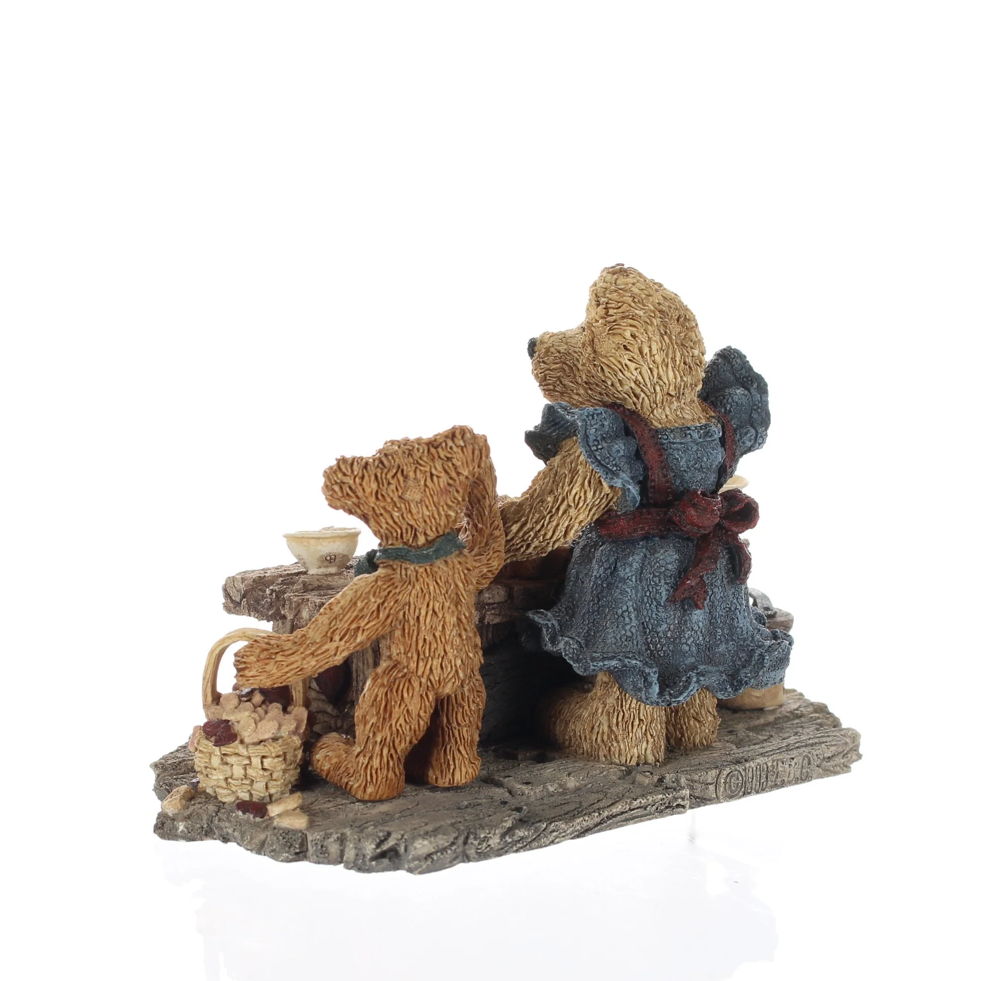 The Bearstone Collection Vintage 1993 Resin Figurine 2015 - Image 4