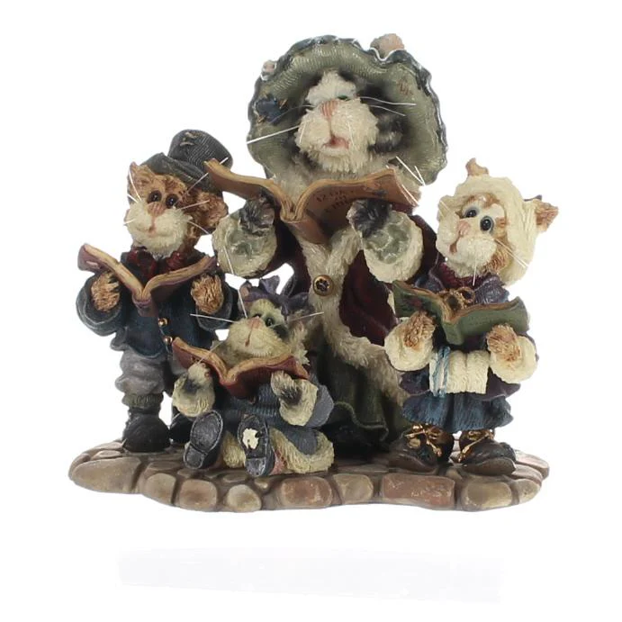 The Bearstone Collection Vintage Resin Figurine 371005