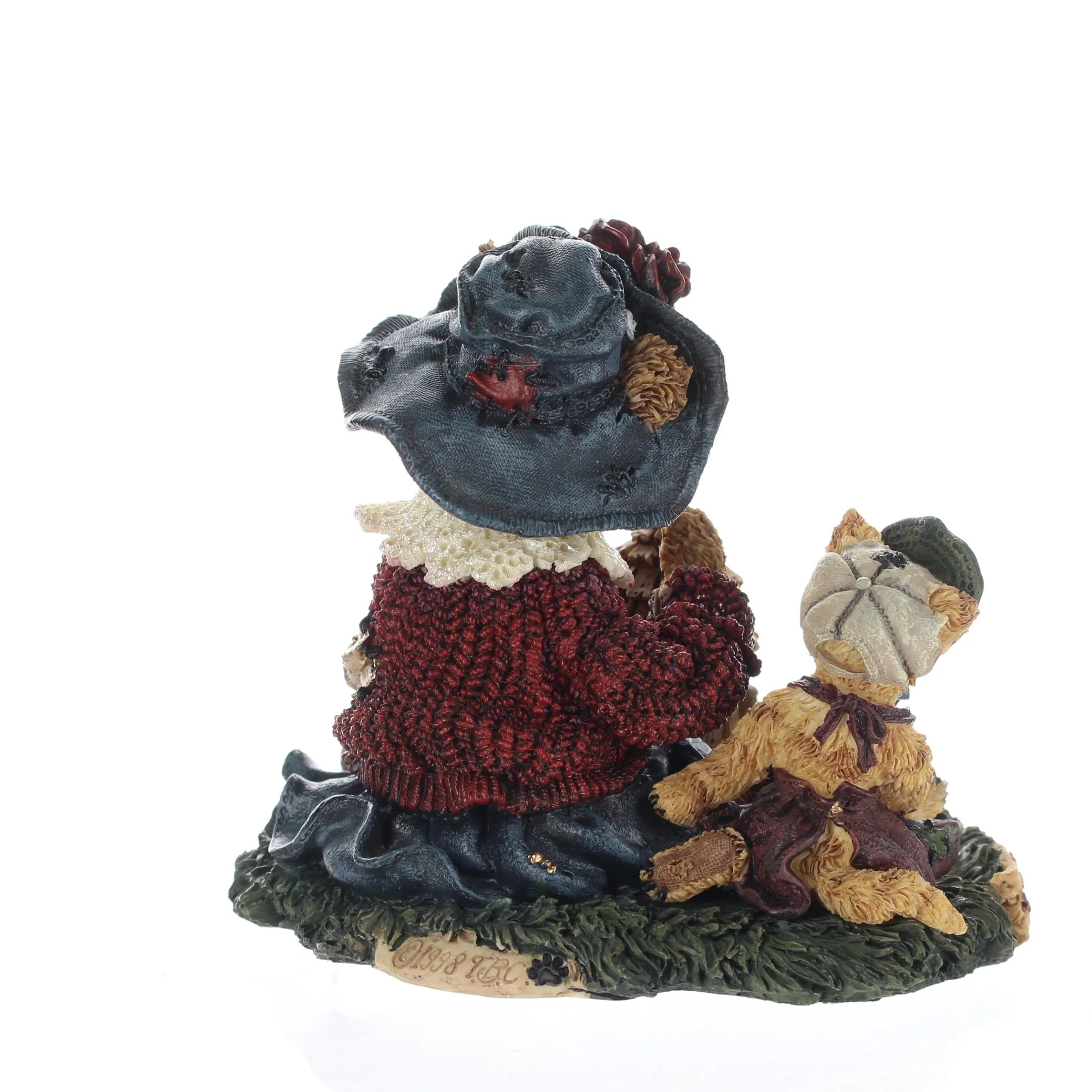 The Bearstone Collection Vintage 1998 Resin Figurine Ms. Berriweather's Cottage - Image 6