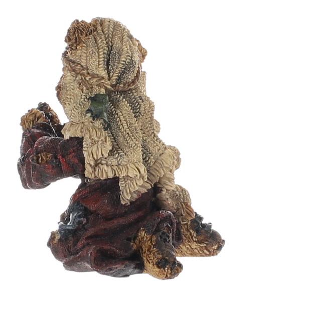 The Bearstone Collection Vintage  Resin Figurine Theresaâ€¦As Mary 2402 - Image 4