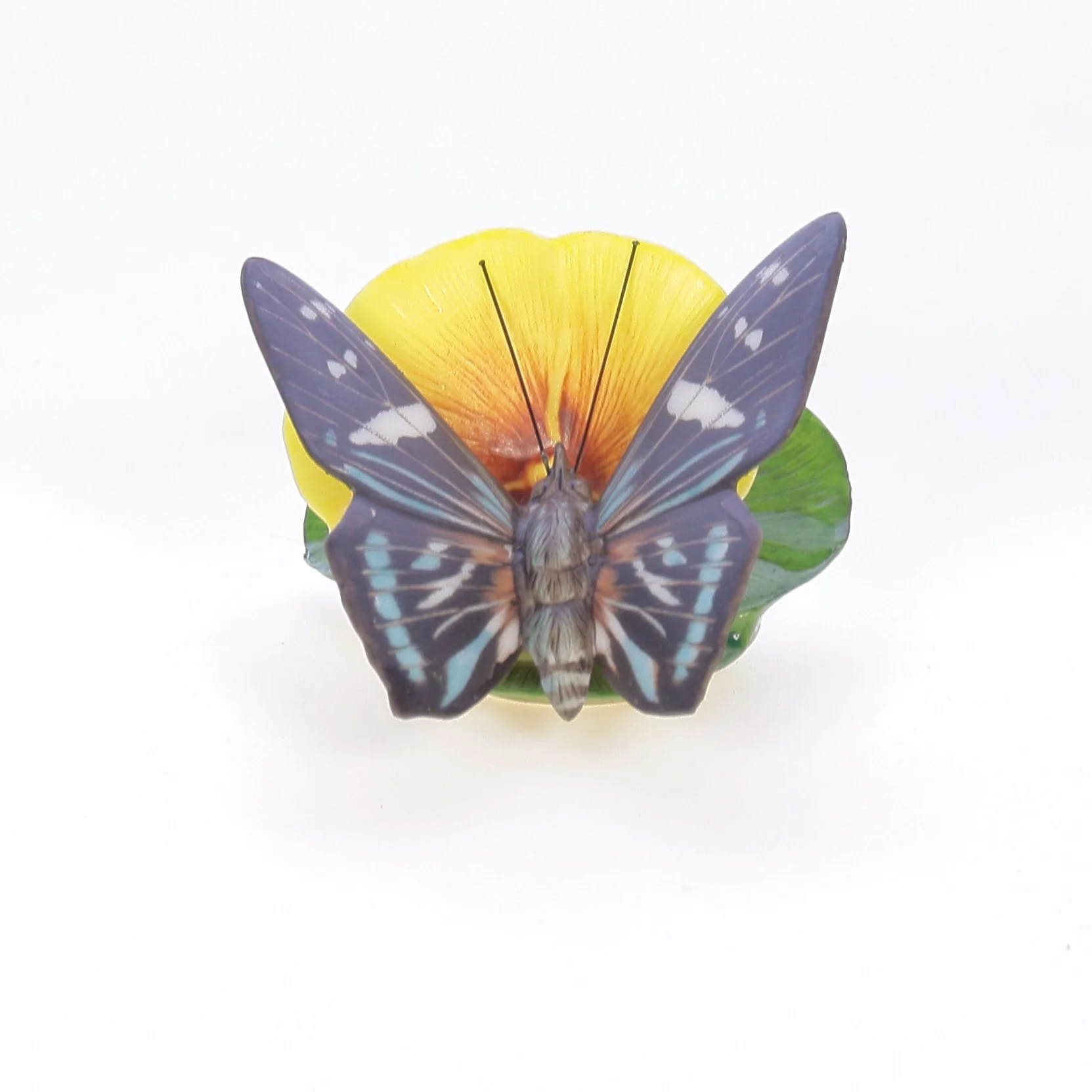 Butterflies of the World Vintage 1985 Porcelain Figurine - Image 4
