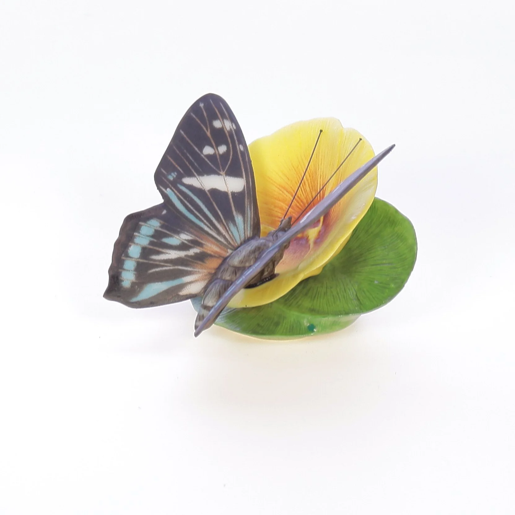 Butterflies of the World Vintage 1985 Porcelain Figurine - Image 5