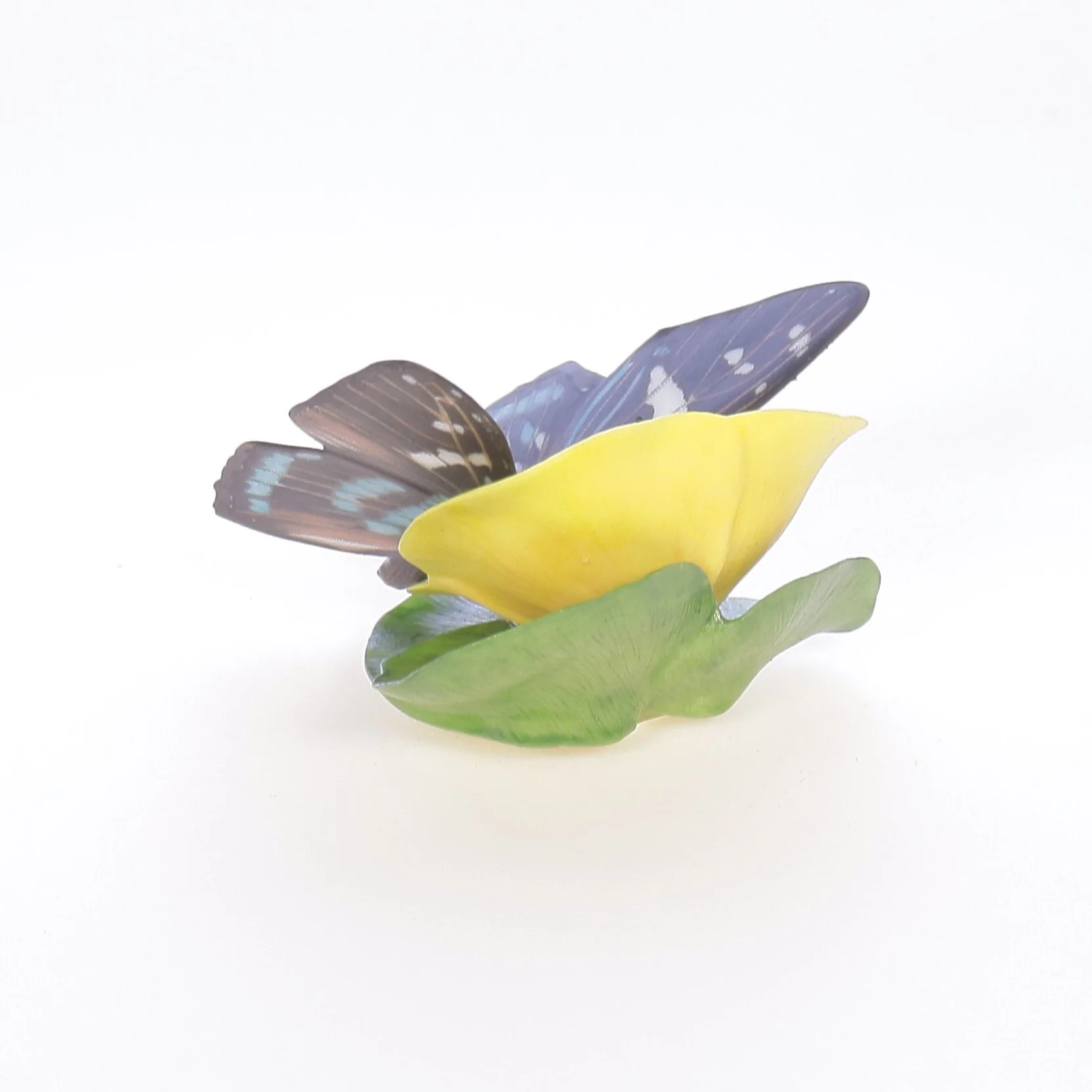 Butterflies of the World Vintage 1985 Porcelain Figurine - Image 7