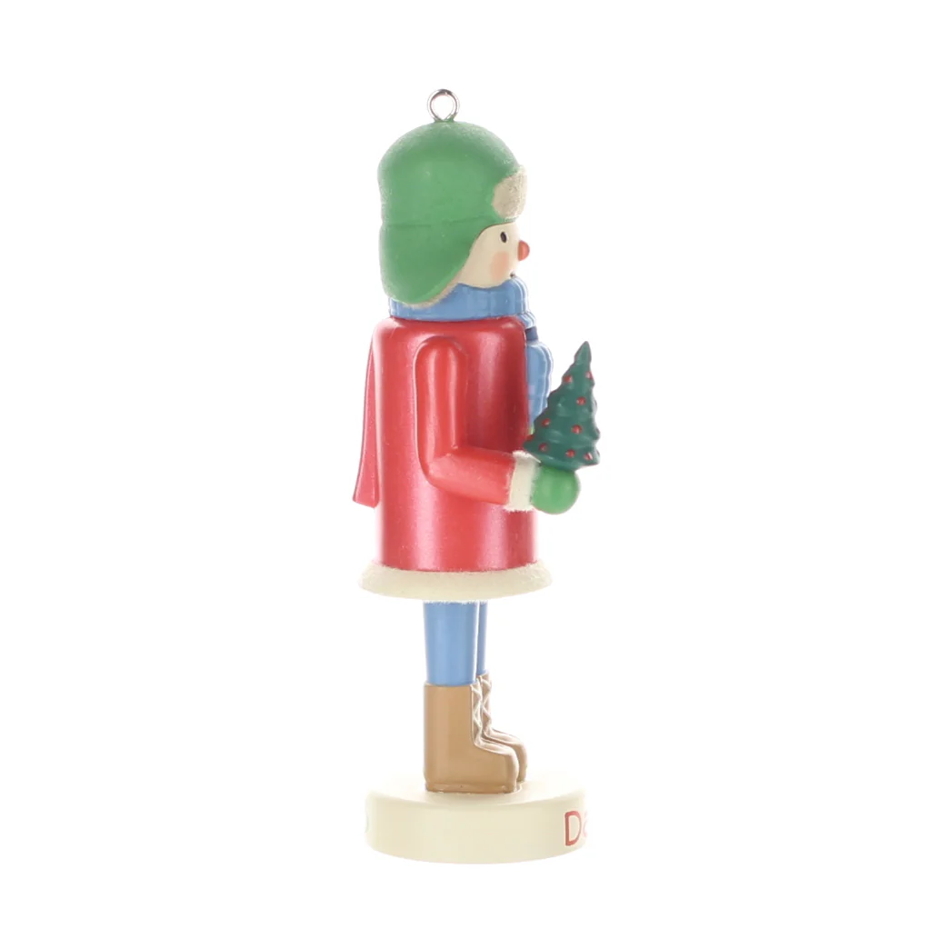 Hallmark Vintage 2013 Resin Figurine Dashing Dad QXG1835 - Image 7