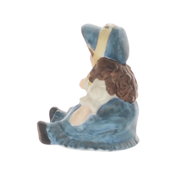 Jan Hagara Vintage  Porcelain Figurine Lisa Doll M11353 - Image 3