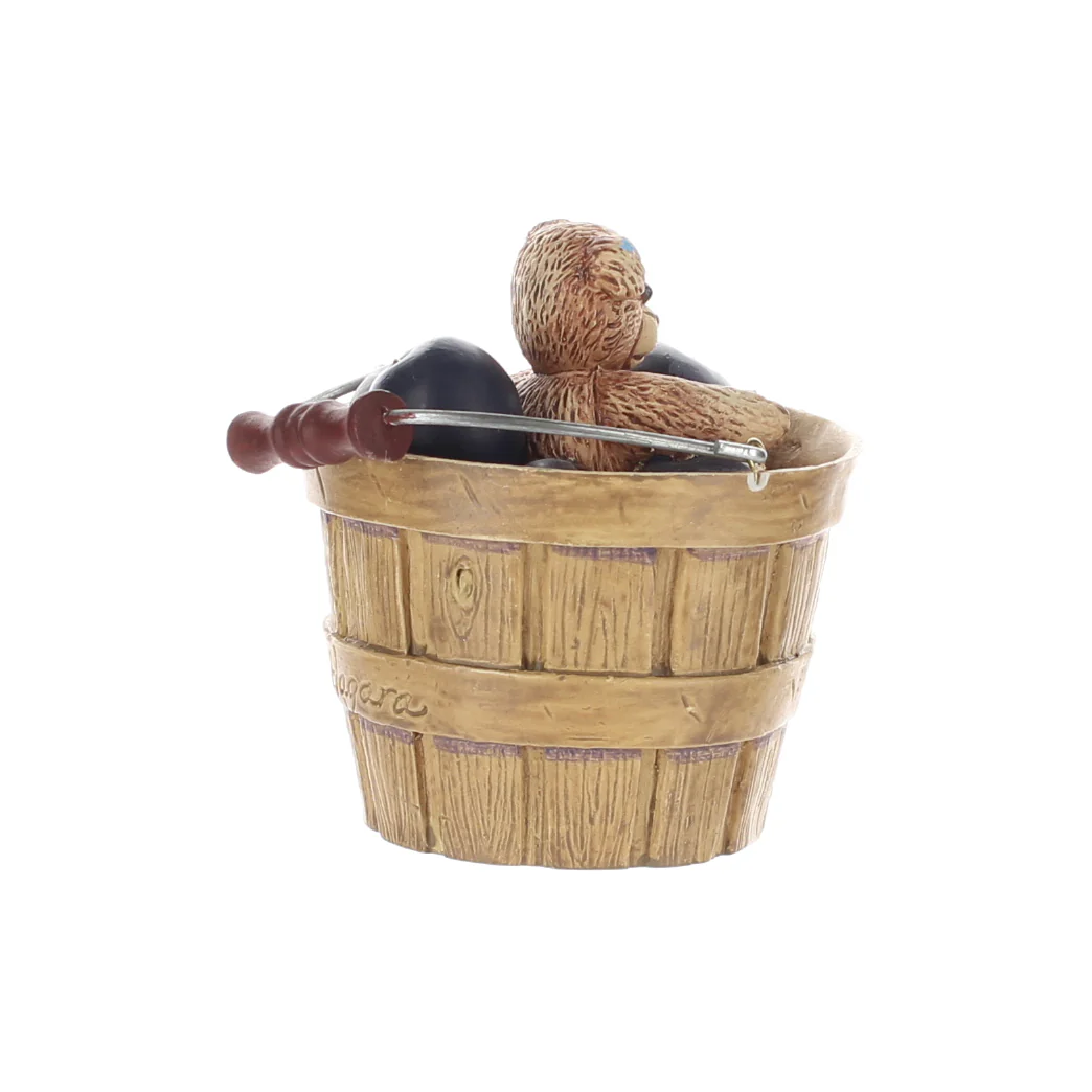 Jan Hagara Vintage  Porcelain Figurine Todd's Basket TM1382 - Image 6