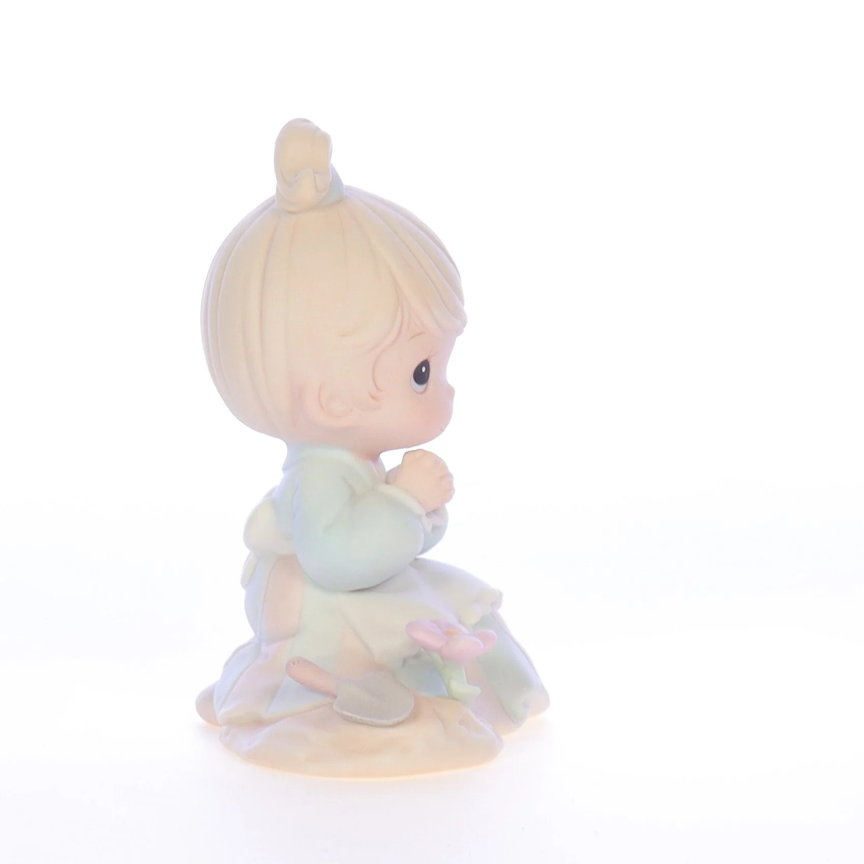 Precious Moments Vintage 1992 Porcelain Figurine Sowing the Seeds of Love PM922 - Image 7