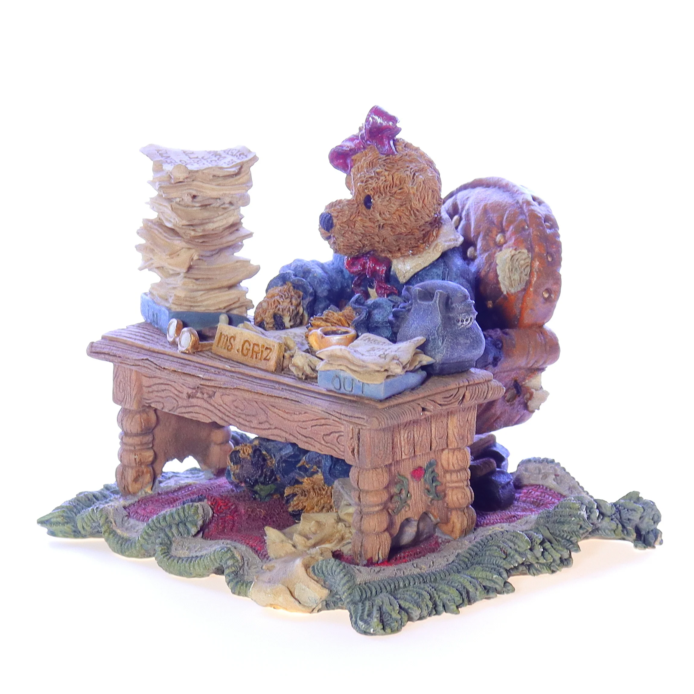 The Bearstone Collection Vintage Resin School Figurine 2276 1995 4.25" - Image 2