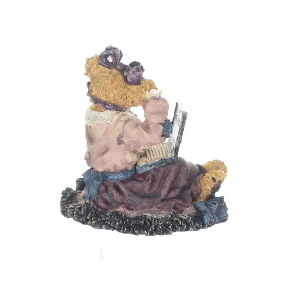 Boyds Bears Resin Figurine in Box 227759 Meg O' Bytes ... Lapp Dancin' 2000 3.5" - Image 6