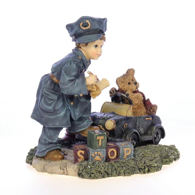 The Dollstone Collection Vintage Resin First Responders Limited Edition Figurine - Image 8