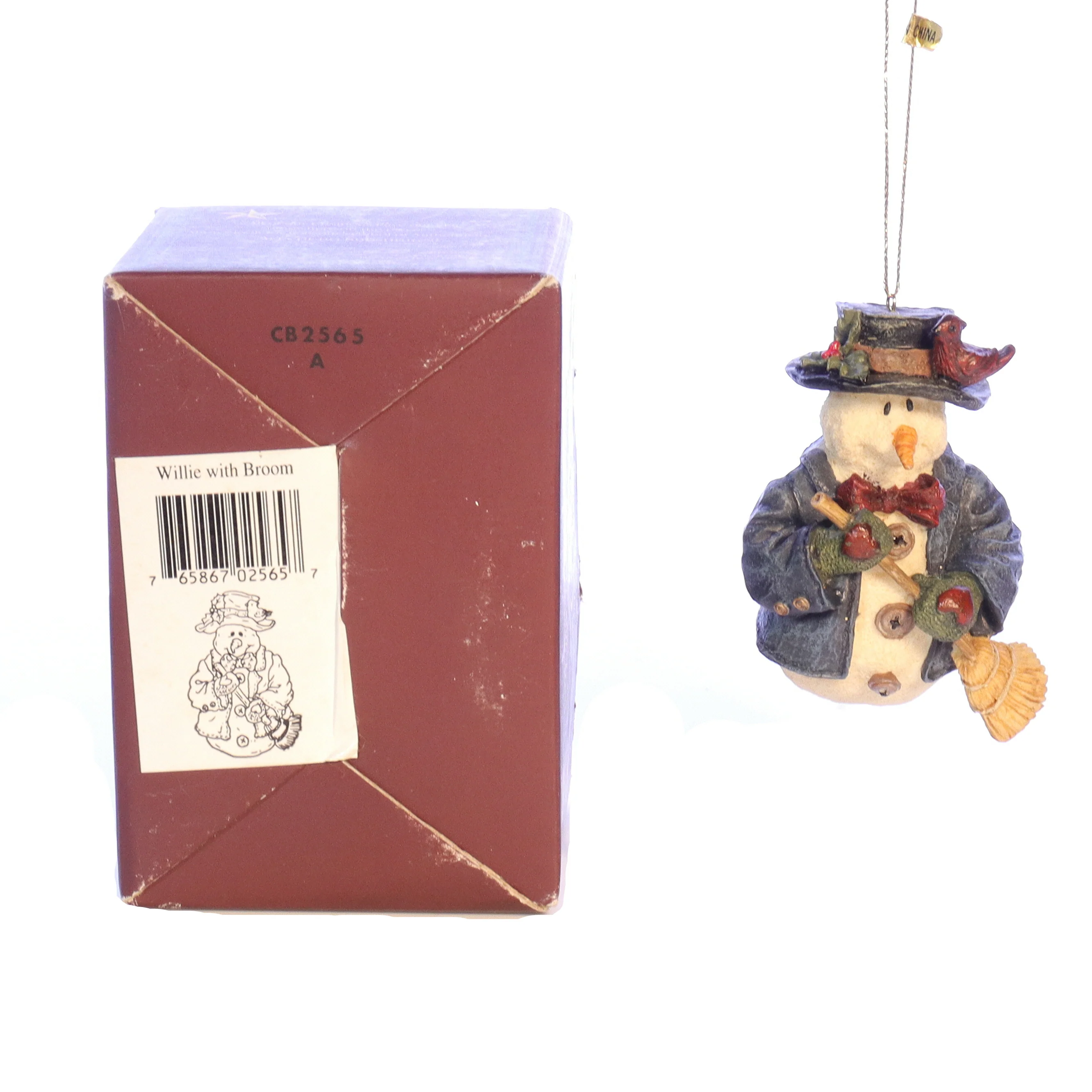 Boyds Bears Resin Ornament in Box Christmas 2565 Willie with Broom 1996 3" - Image 9