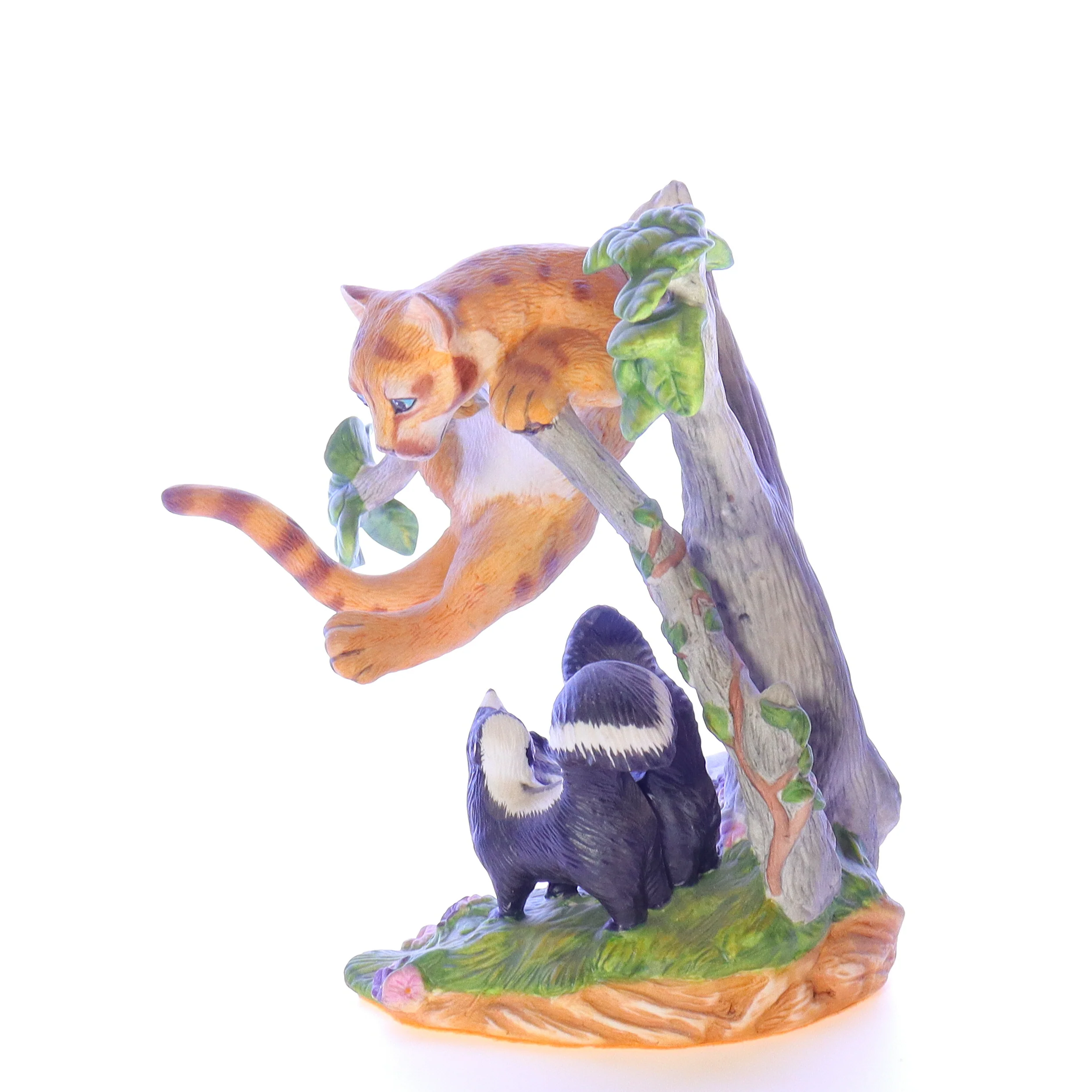 The Franklin Mint Vintage Resin Leapord Figurine Out on a Limb 1990 7" - Image 3